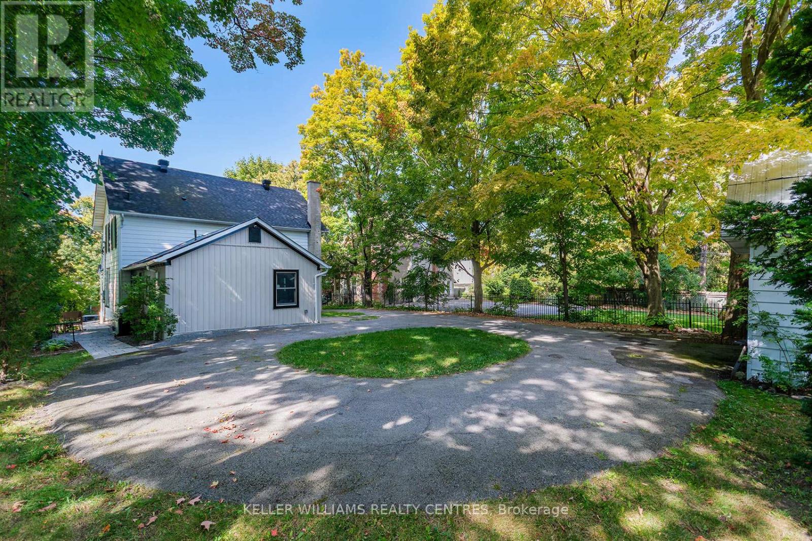 332 Main Street, King (Schomberg), Ontario  L0G 1T0 - Photo 38 - N13056252