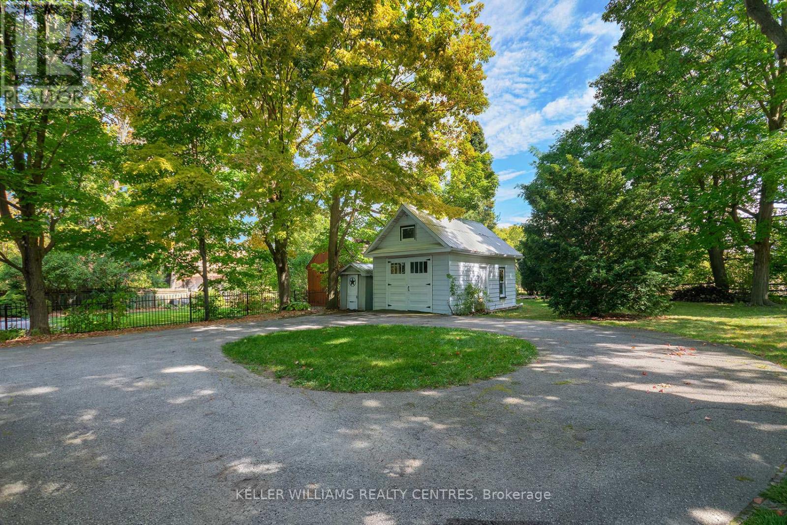 332 Main Street, King (Schomberg), Ontario  L0G 1T0 - Photo 39 - N13056252