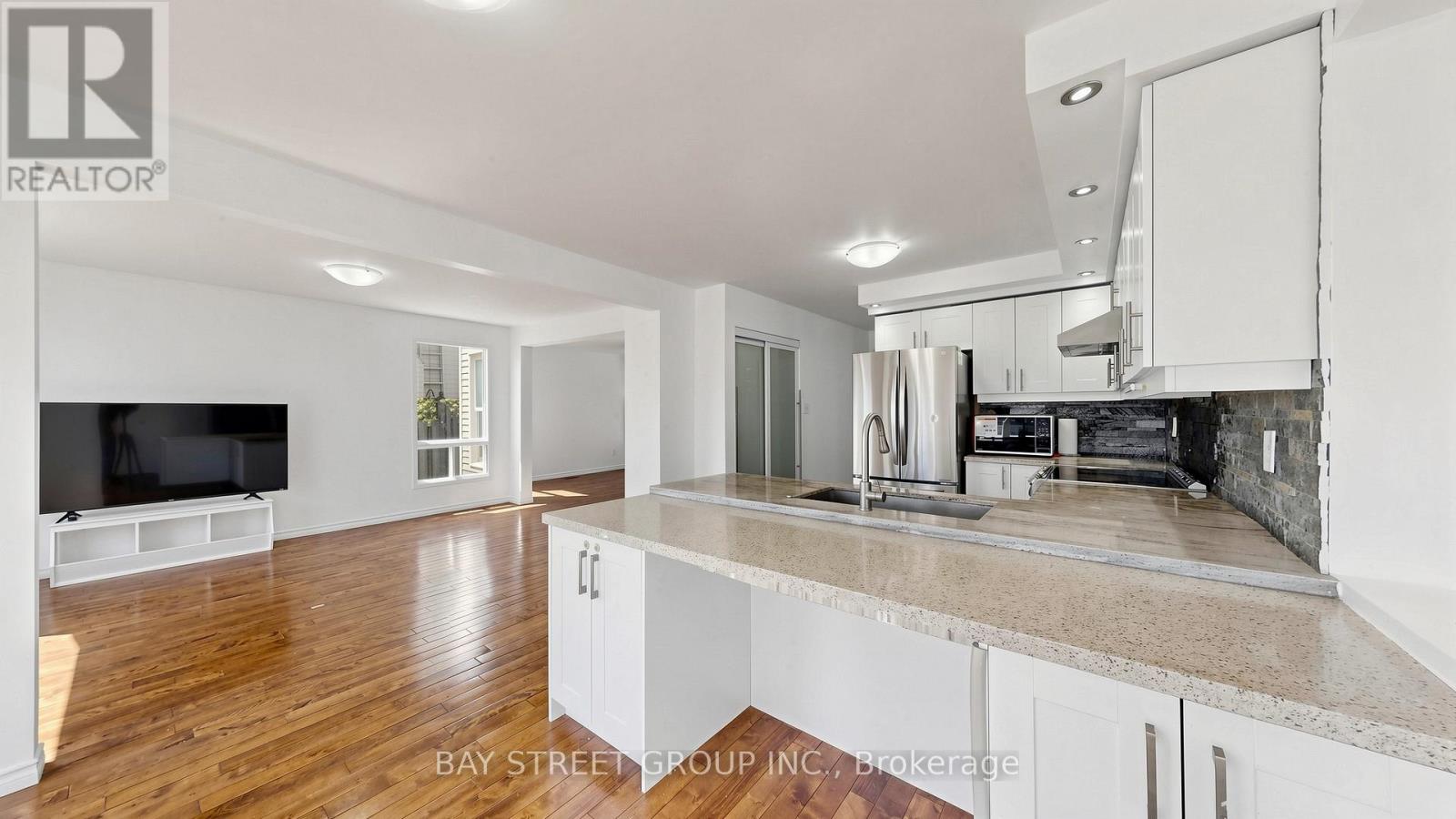 985 Linden Street, Innisfil, Ontario  L9S 1W4 - Photo 12 - N13056258