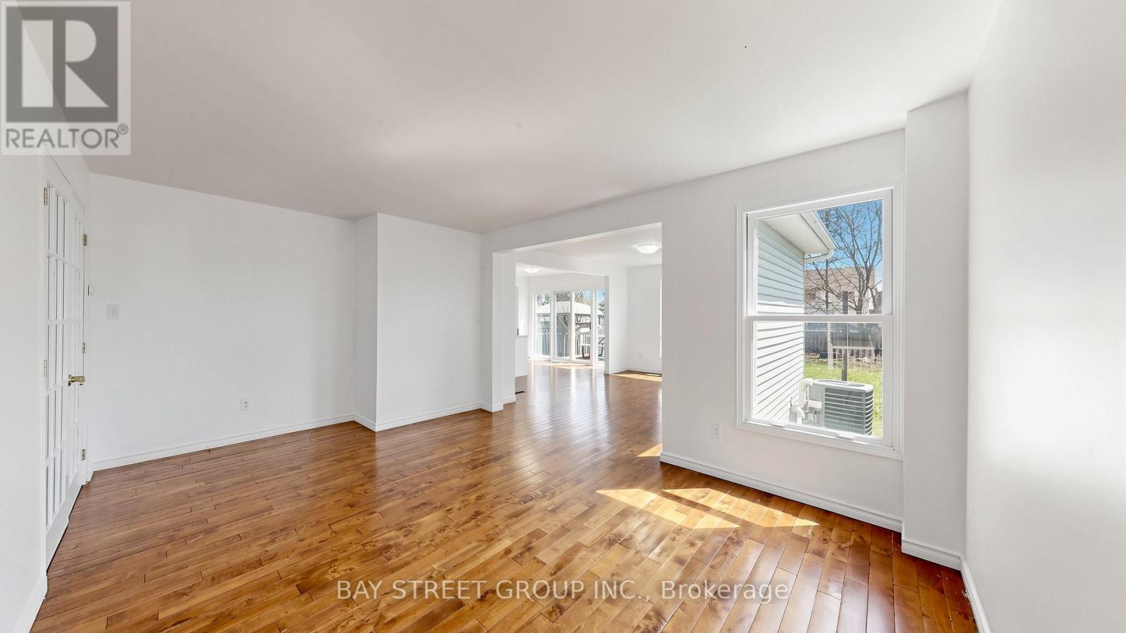 985 Linden Street, Innisfil, Ontario  L9S 1W4 - Photo 16 - N13056258