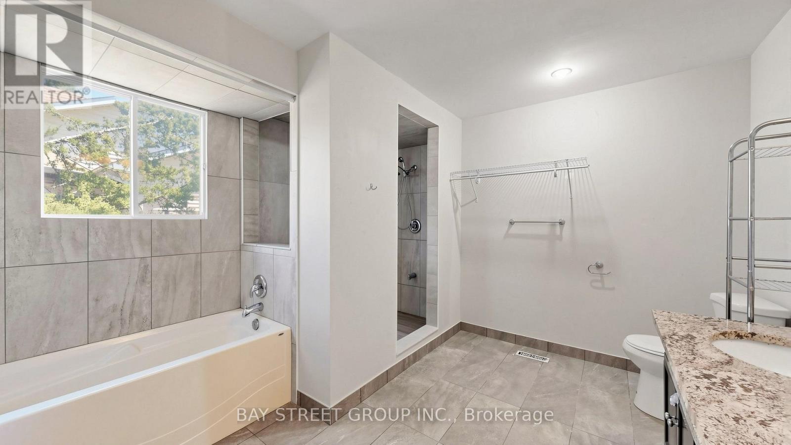 985 Linden Street, Innisfil, Ontario  L9S 1W4 - Photo 28 - N13056258