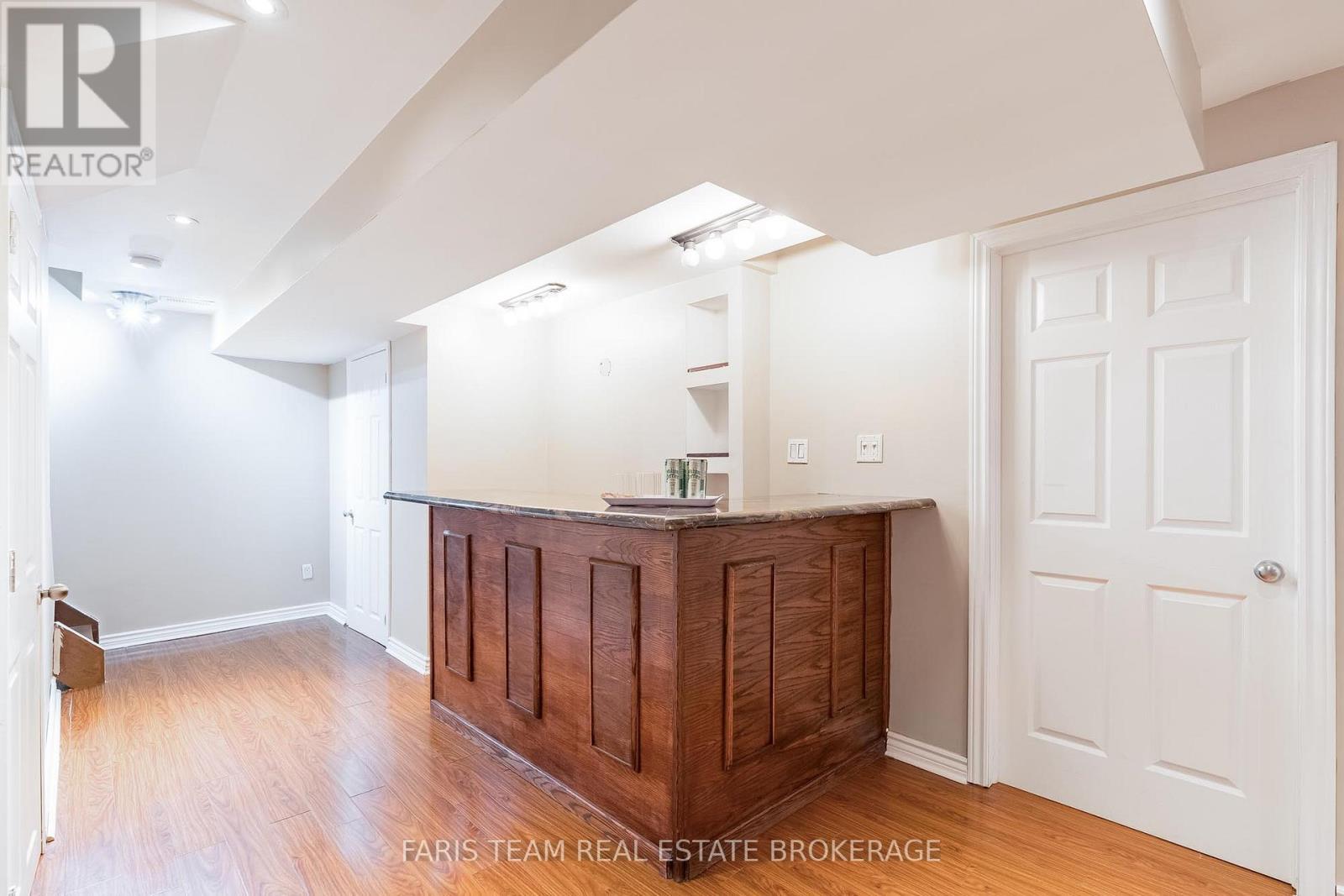 164 John W Taylor Avenue, New Tecumseth, Ontario  L9R 0E6 - Photo 26 - N13056332