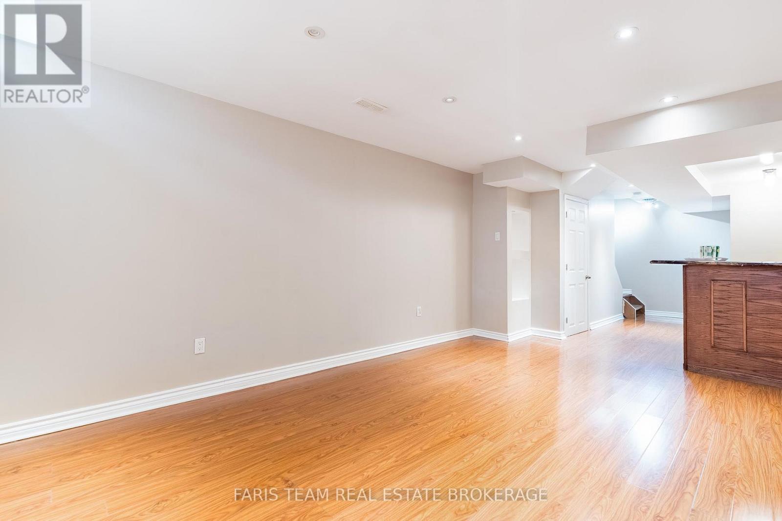 164 John W Taylor Avenue, New Tecumseth, Ontario  L9R 0E6 - Photo 30 - N13056332