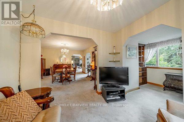 3 Stapleton Drive, Whitchurch-Stouffville, Ontario  L4A 2Z3 - Photo 8 - N13056334