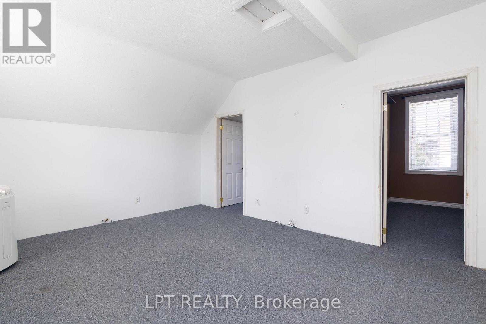 6823 Main Street, Whitchurch-Stouffville, Ontario  L4A 7G4 - Photo 22 - N13056358