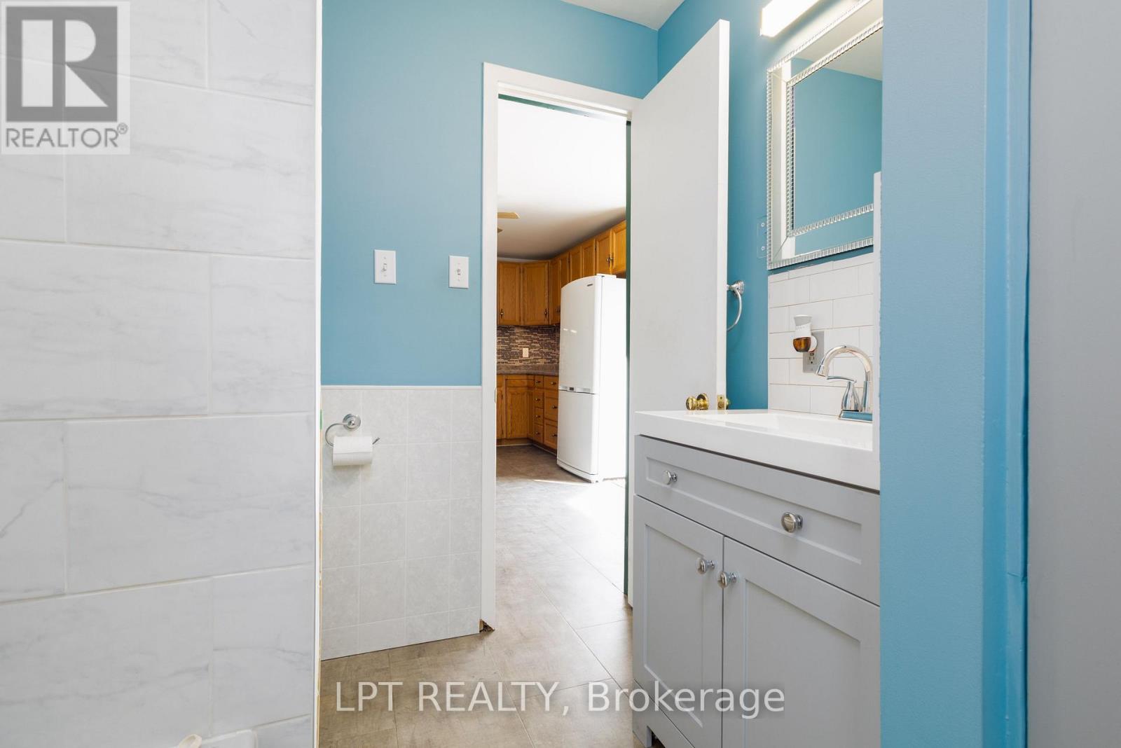 6823 Main Street, Whitchurch-Stouffville, Ontario  L4A 7G4 - Photo 24 - N13056358