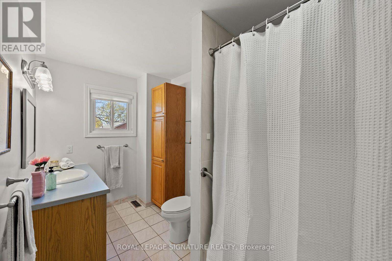 22 Madsen Crescent, Markham, Ontario  L3R 4P3 - Photo 37 - N13056366