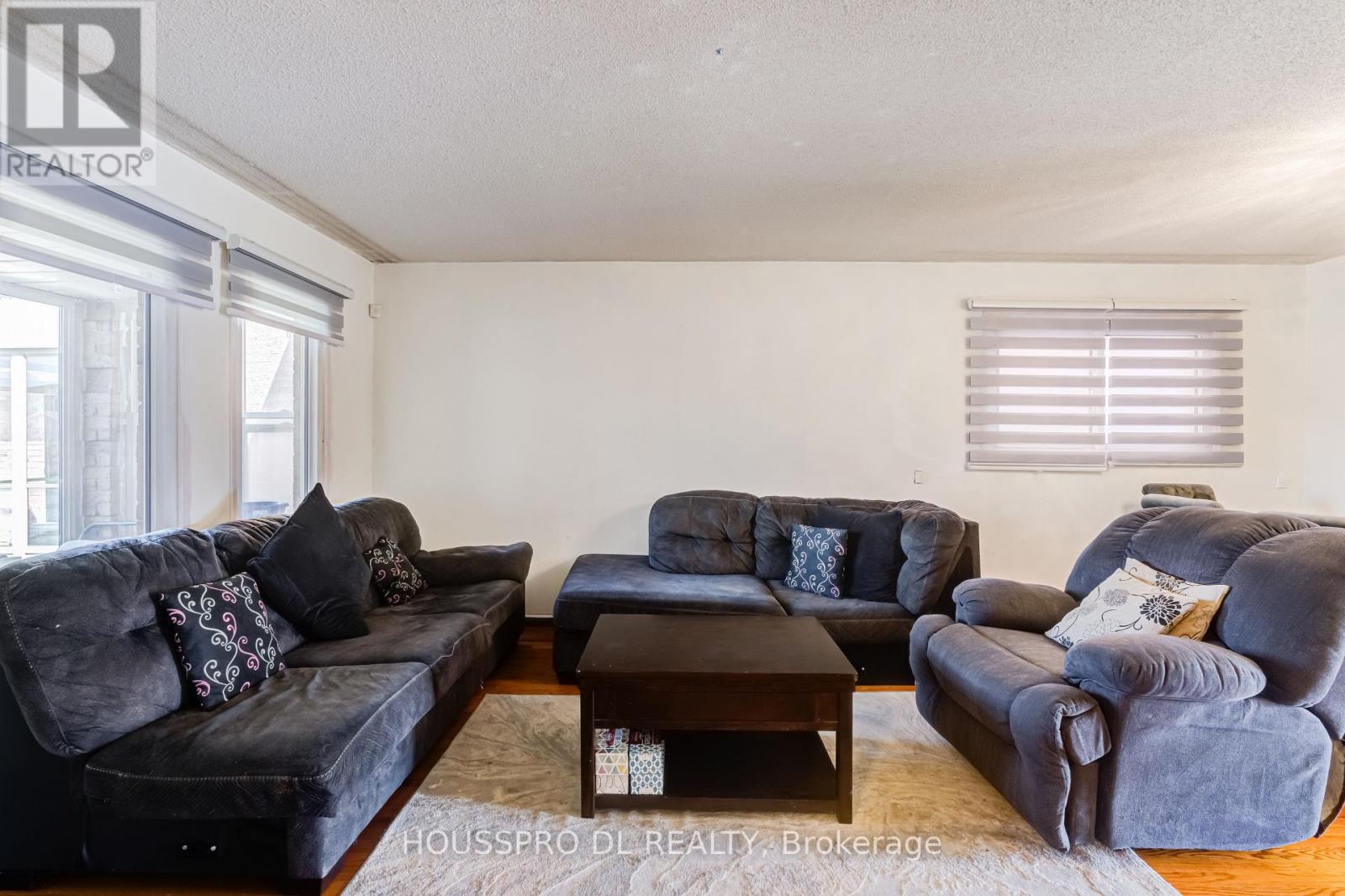 29 Westhampton Drive, Vaughan, Ontario  L4J 7H5 - Photo 7 - N13056386