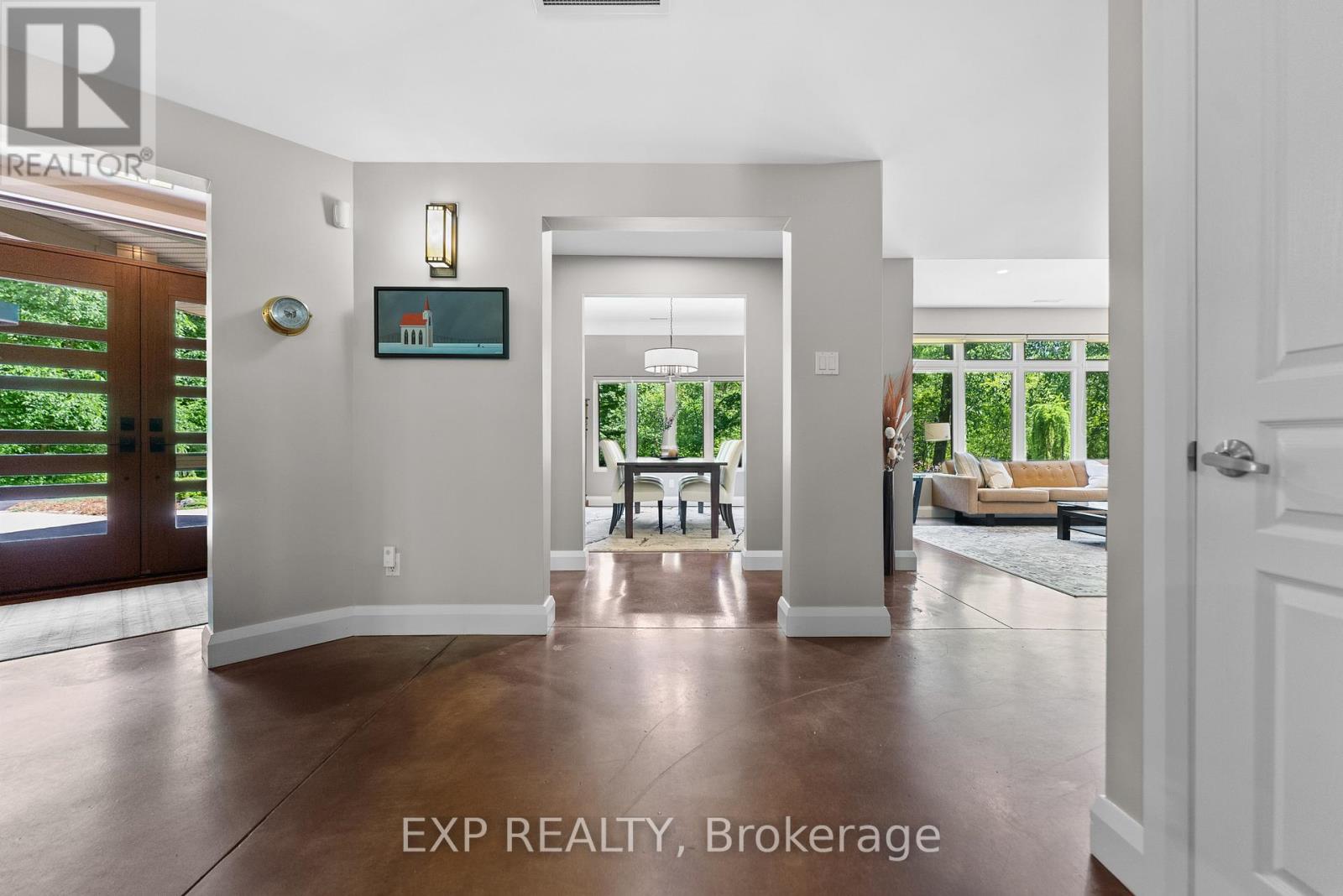 5759 Queenscourt Crescent, Ottawa, Ontario  K4M 1K3 - Photo 9 - X12795306