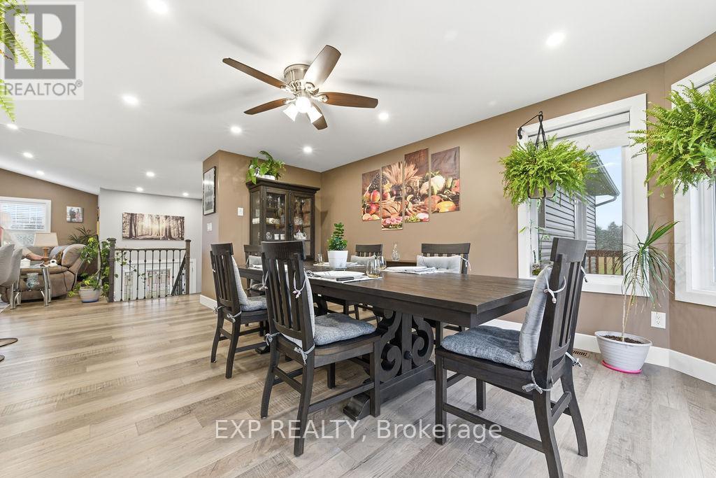 20 Riverdale Street, Whitewater Region, Ontario  K0J 2L0 - Photo 22 - X12902334