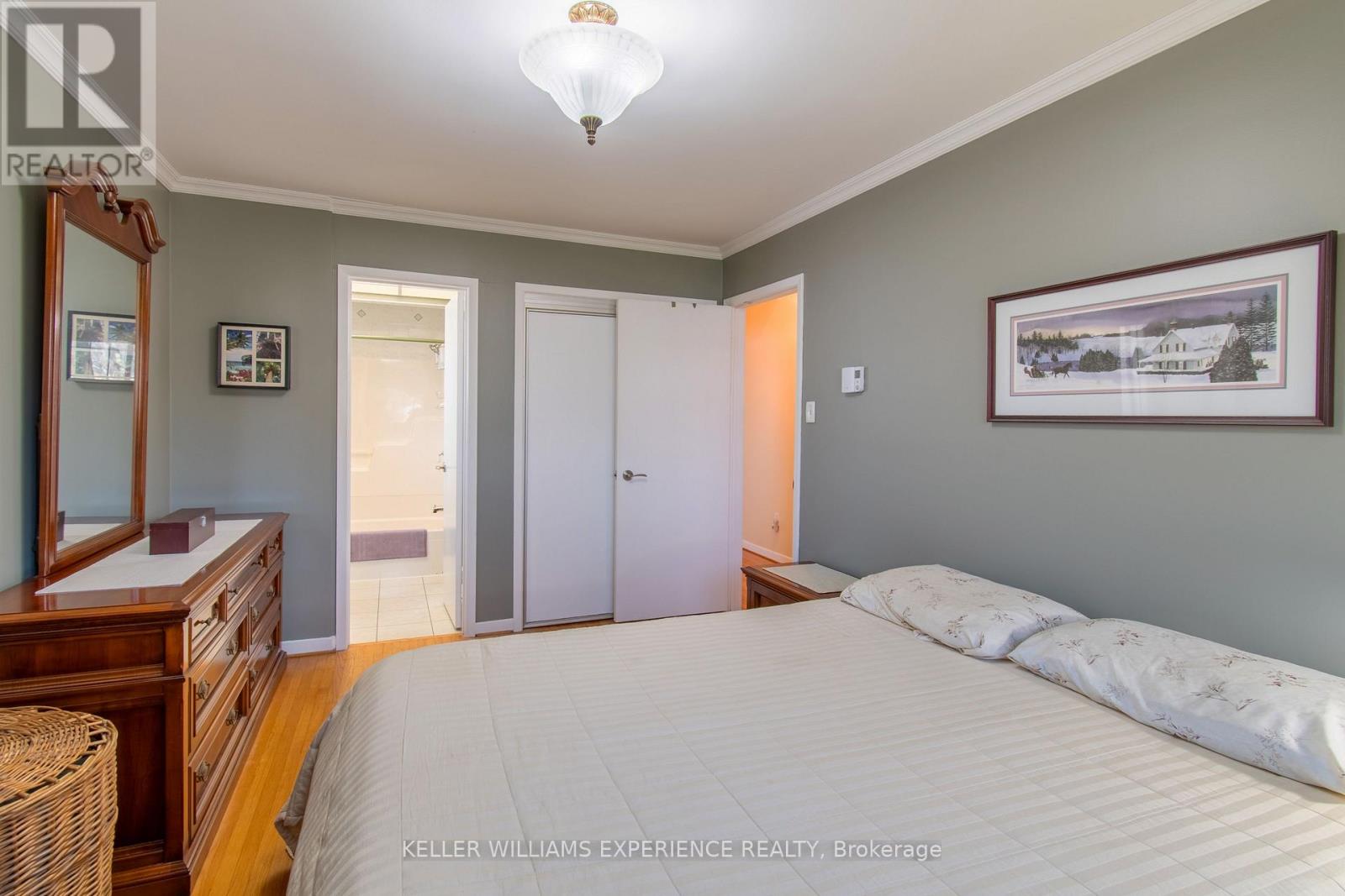 58 Varden Crescent, Barrie (Codrington), Ontario  L4M 4P3 - Photo 19 - S13056276