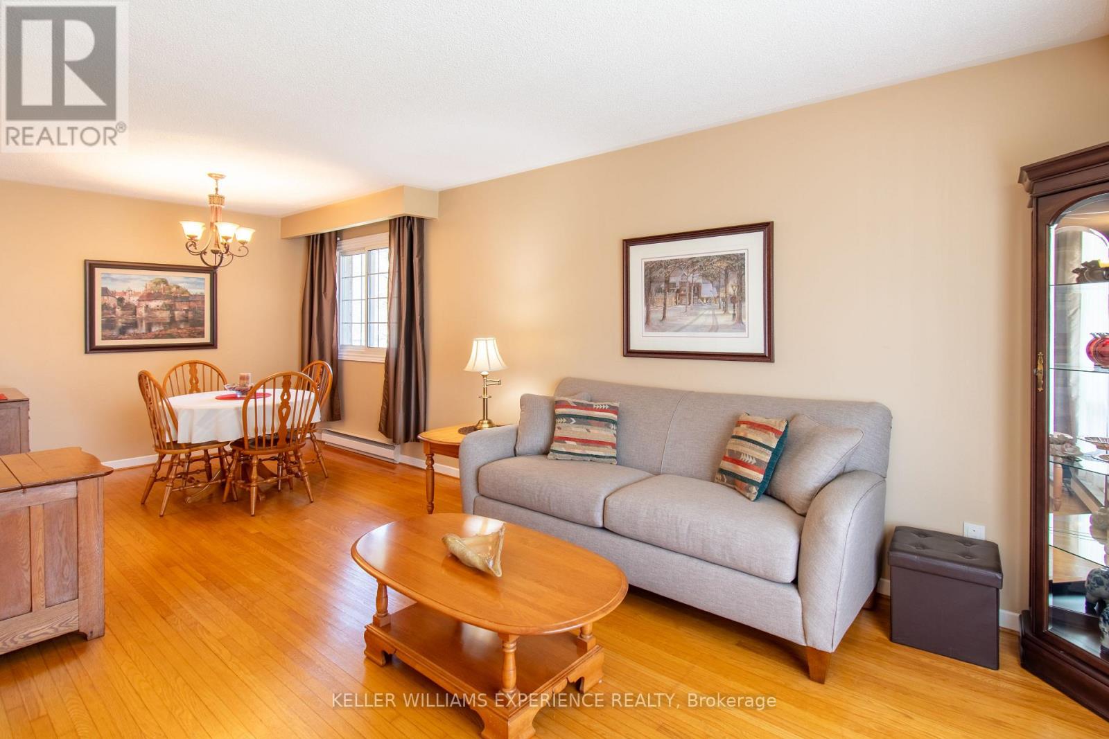 58 Varden Crescent, Barrie (Codrington), Ontario  L4M 4P3 - Photo 5 - S13056276