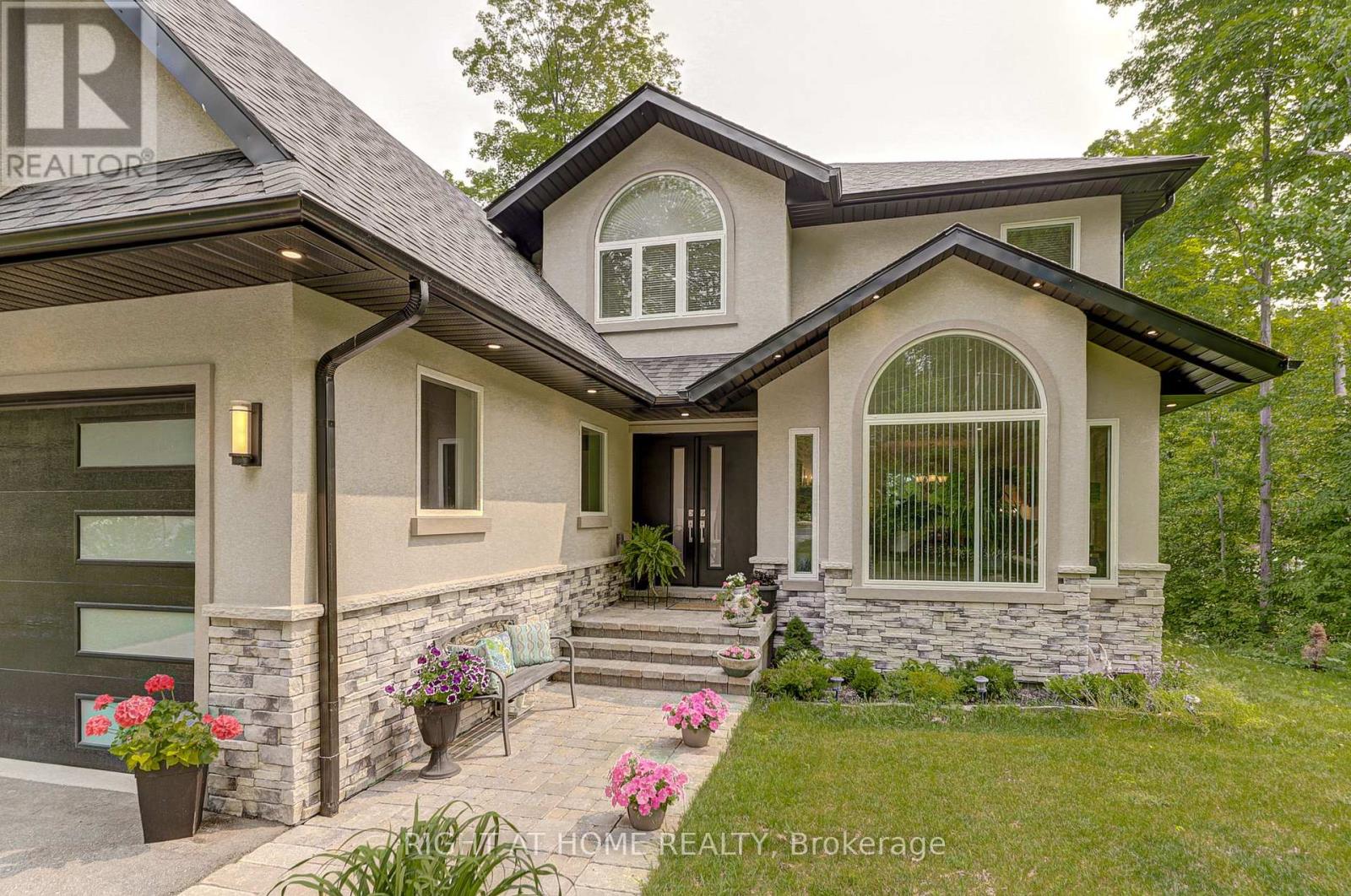 77 Polish Avenue, Penetanguishene, Ontario  L9M 1W8 - Photo 4 - S13056342