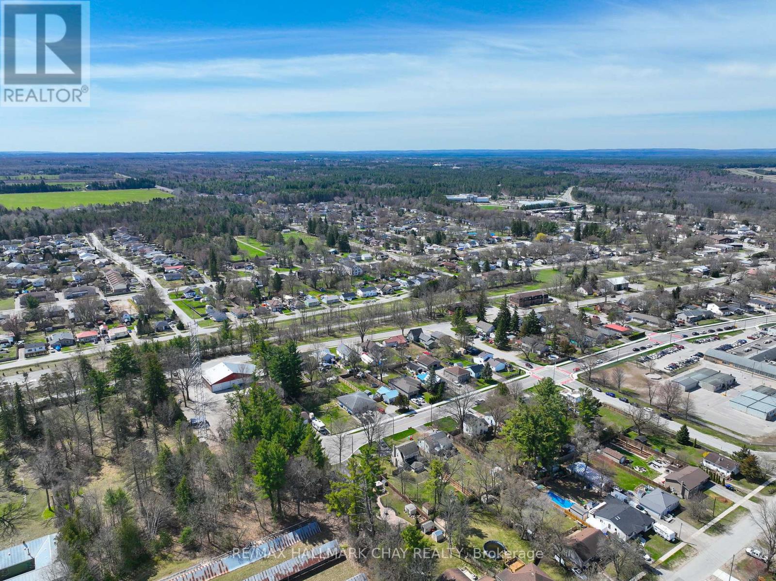 130 Simcoe Street, Essa, Ontario  L0M 1B0 - Photo 32 - N12853134