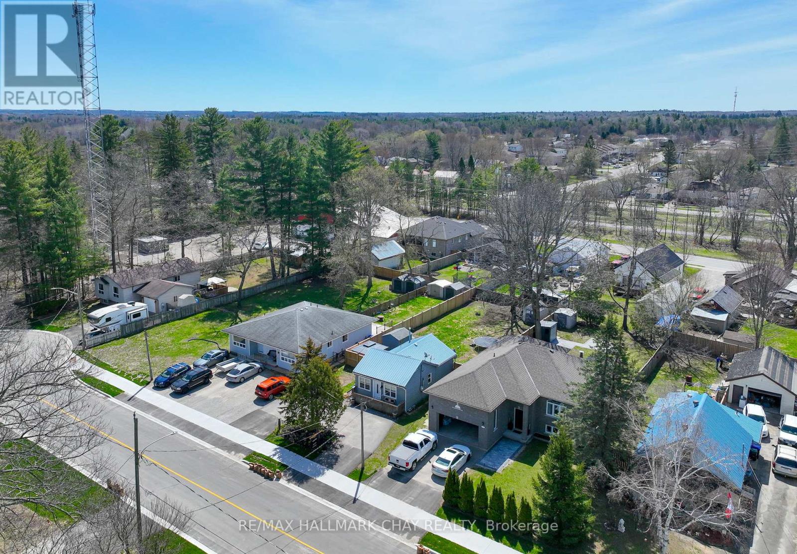 130 Simcoe Street, Essa, Ontario  L0M 1B0 - Photo 2 - N12853134