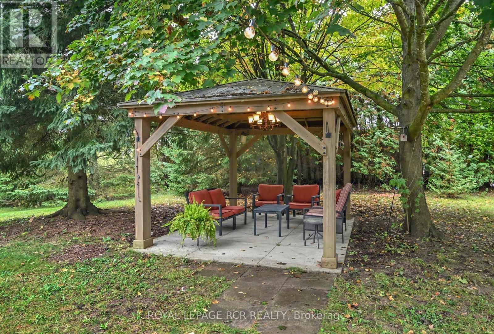 1762 Queen Street, Caledon, Ontario  L7K 2N6 - Photo 29 - W12429238