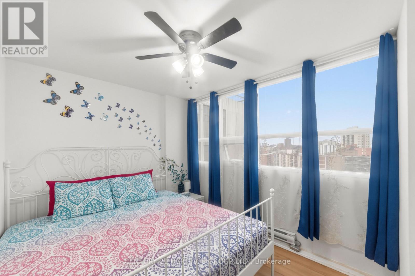 1408 - 2323 Confederation Parkway, Mississauga, Ontario  L5B 1R6 - Photo 10 - W13055714