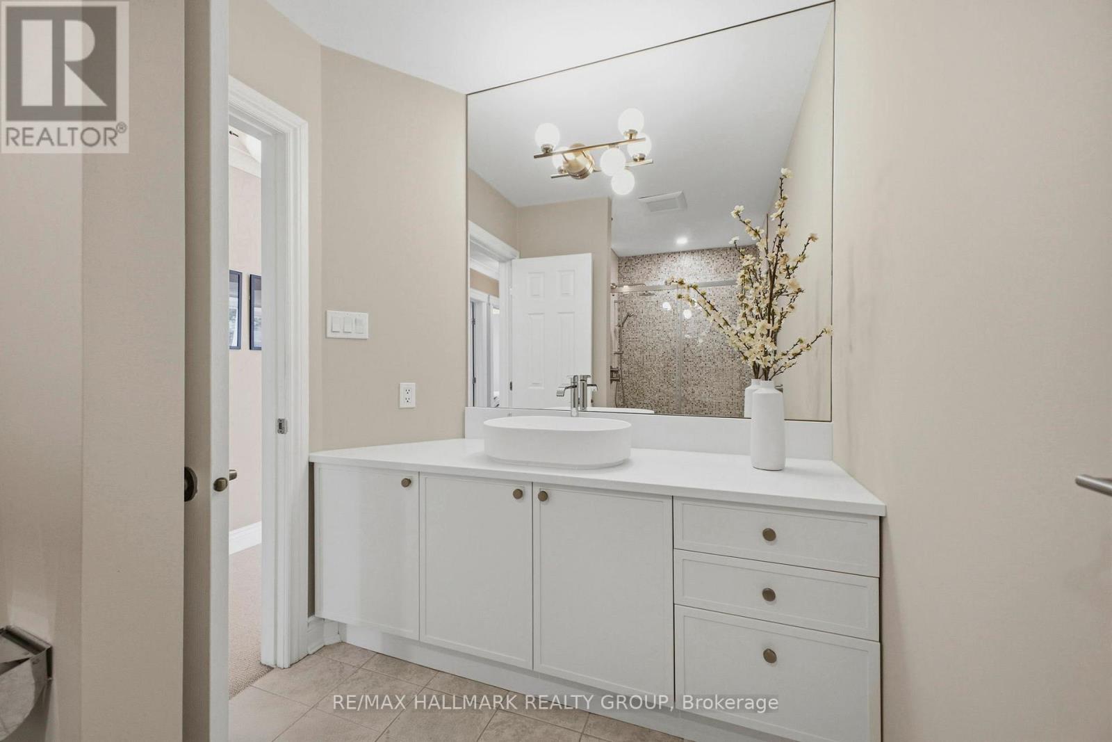 1518 Monaghan Lane, Ottawa, Ontario  K2W 1B4 - Photo 38 - X13047170