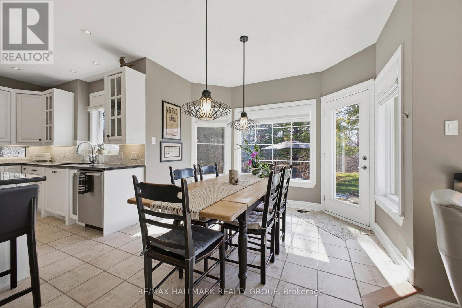 1518 Monaghan Lane, Ottawa, Ontario  K2W 1B4 - Photo 25 - X13047170