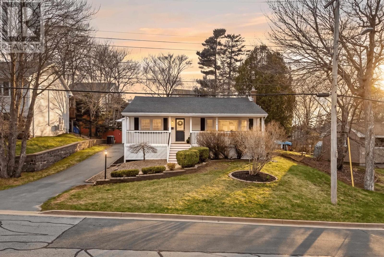 47 Douglas Crescent, Halifax, Nova Scotia