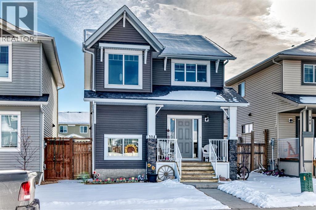 304 Willow Street, Cochrane, Alberta