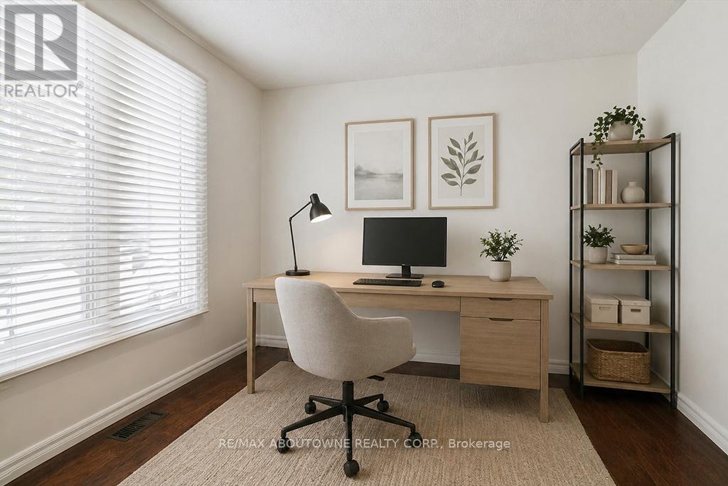 25 Bannisdale Way, Hamilton, Ontario  L0R 1H2 - Photo 25 - X12969710