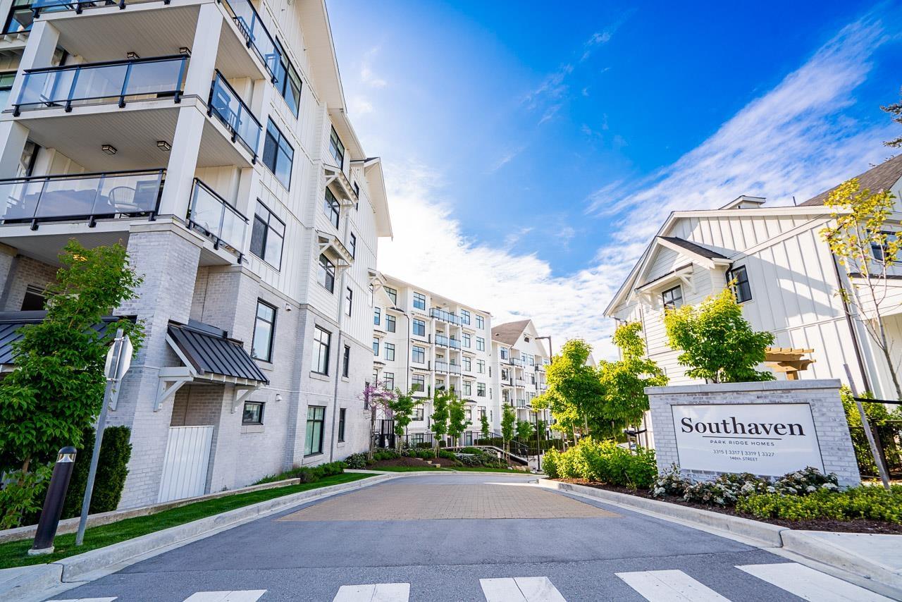 201 3315 148 Street, Surrey, British Columbia  V4P 0H5 - Photo 2 - R3115566