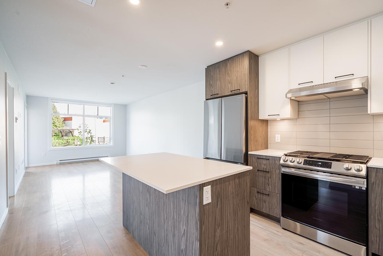 201 3315 148 Street, Surrey, British Columbia  V4P 0H5 - Photo 11 - R3115566