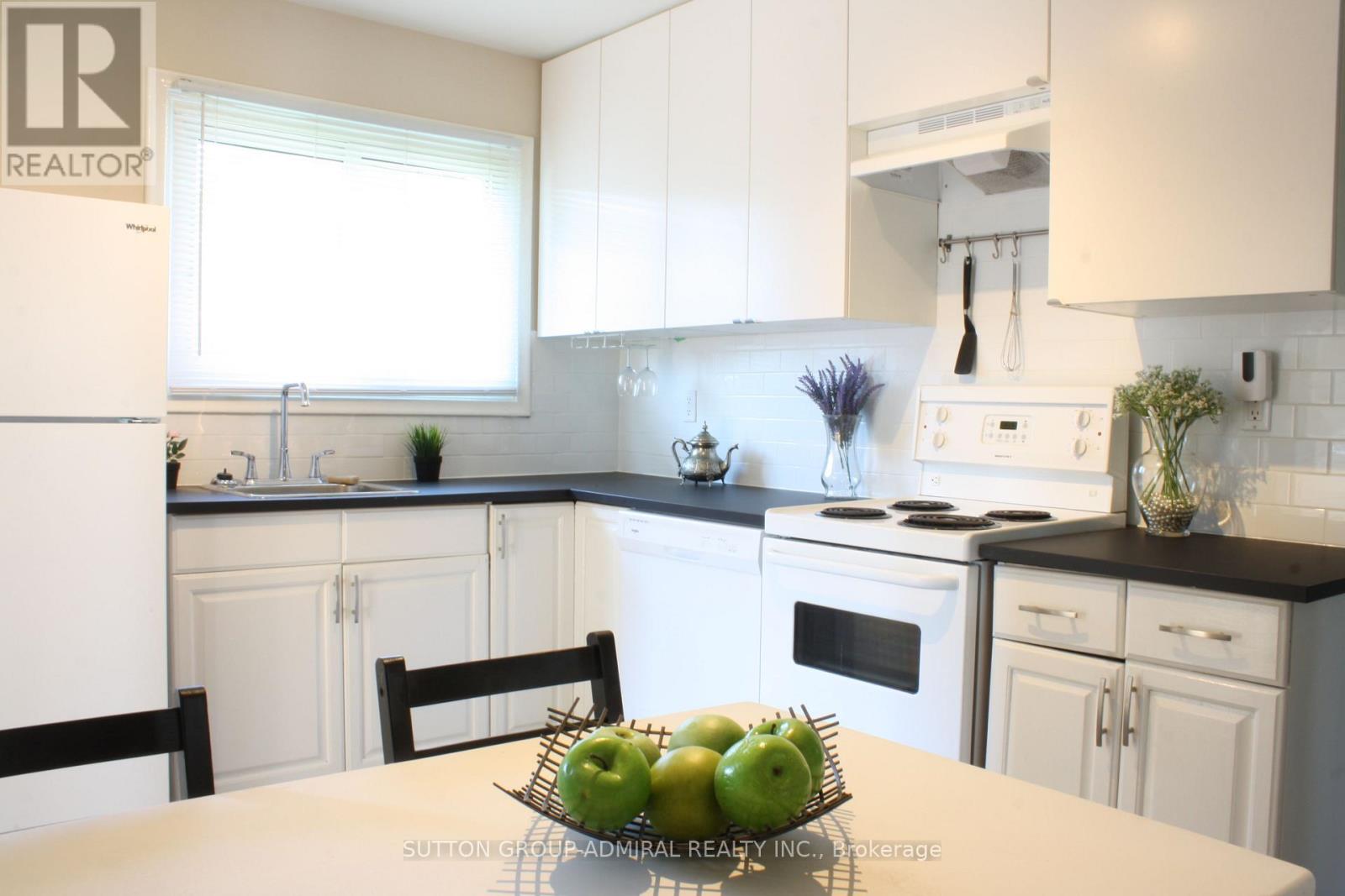 165 King Edward Avenue, London South, Ontario  N5Z 3T5 - Photo 6 - X12978426