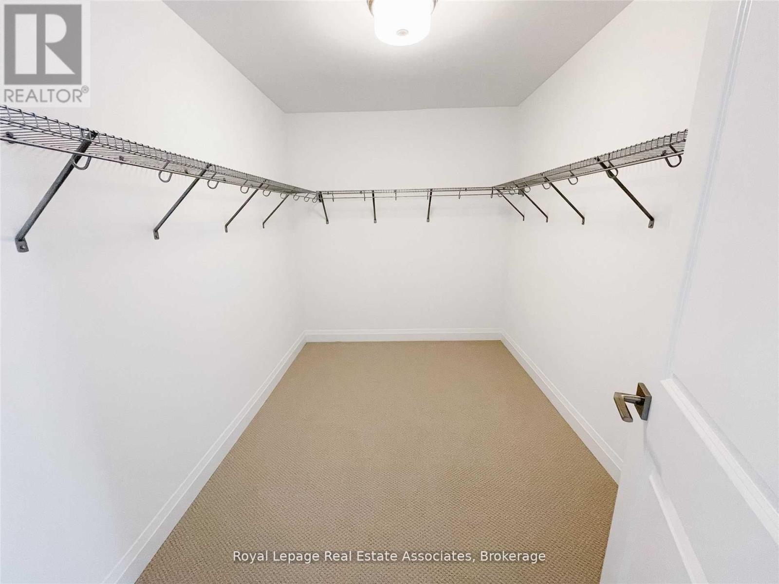 4121 Hillsborough Crescent, Oakville, Ontario  L6H 3P9 - Photo 20 - W13056340