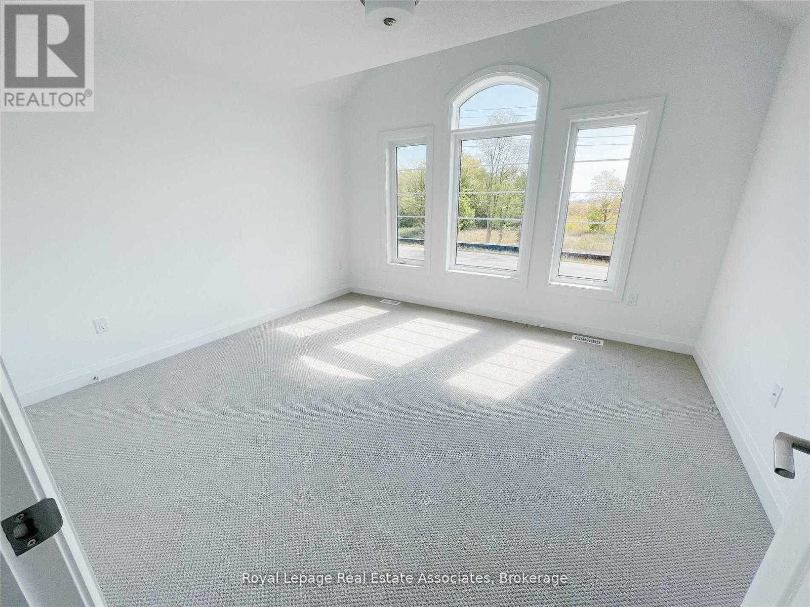 4121 Hillsborough Crescent, Oakville, Ontario  L6H 3P9 - Photo 22 - W13056340
