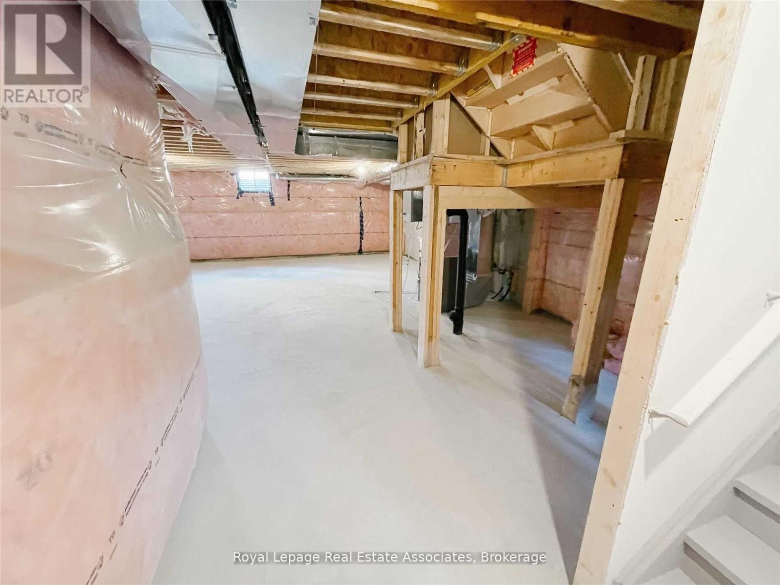 4121 Hillsborough Crescent, Oakville, Ontario  L6H 3P9 - Photo 29 - W13056340