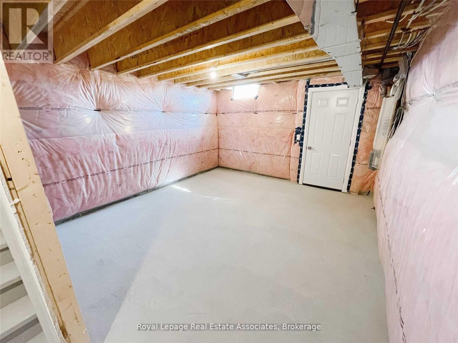 4121 Hillsborough Crescent, Oakville, Ontario  L6H 3P9 - Photo 32 - W13056340