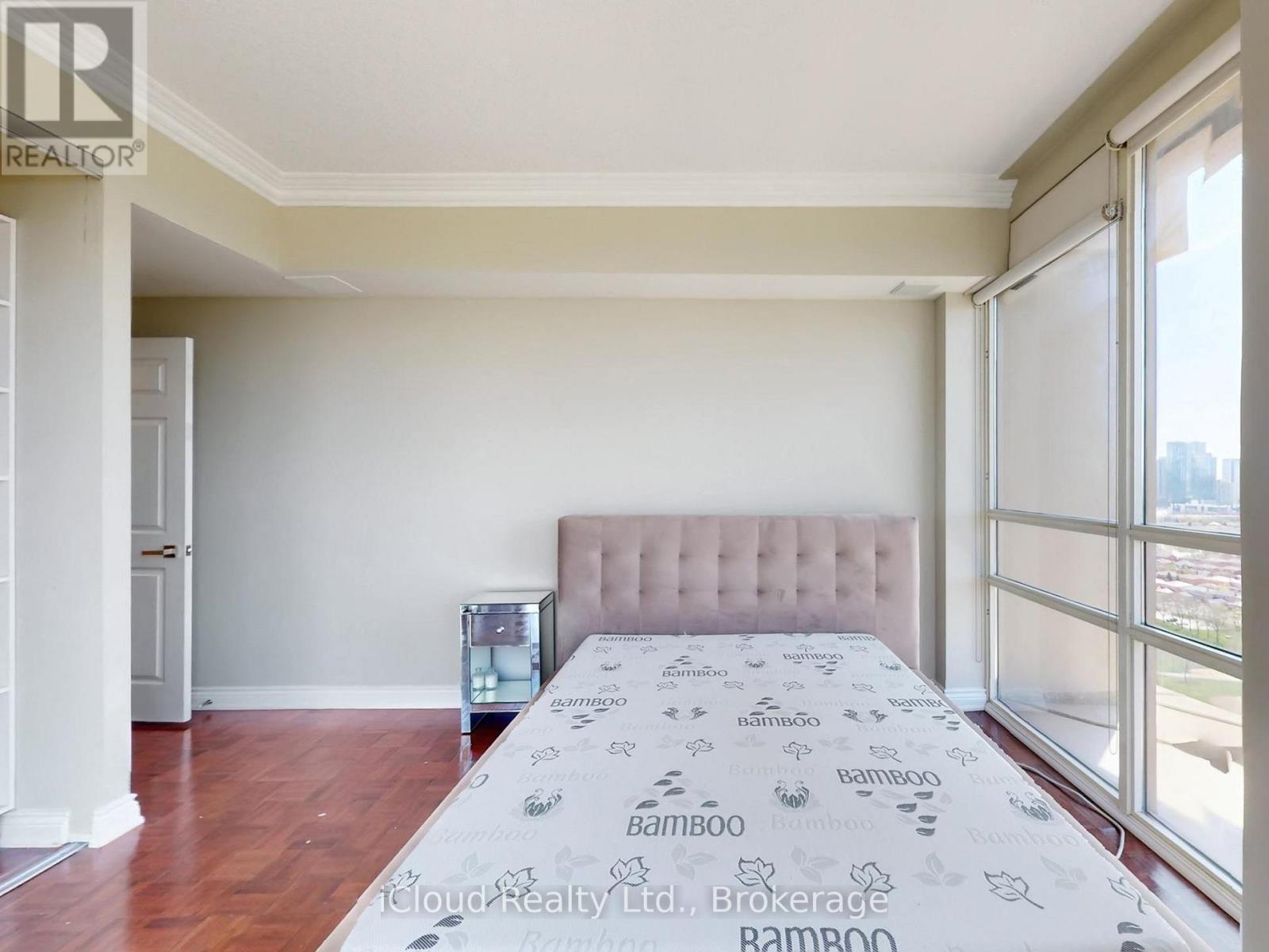 Ph10 - 50 Eglinton Avenue W, Mississauga, Ontario  L5R 3P5 - Photo 38 - W13056346