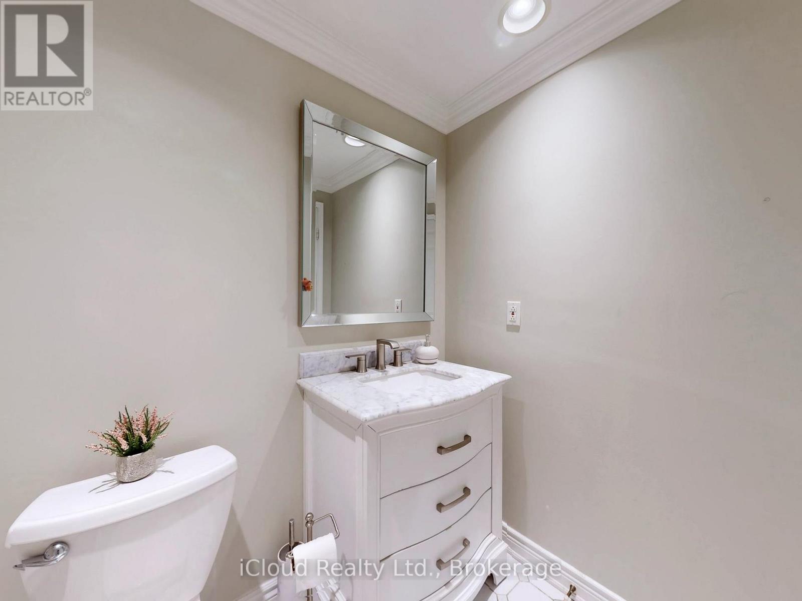 Ph10 - 50 Eglinton Avenue W, Mississauga, Ontario  L5R 3P5 - Photo 40 - W13056346