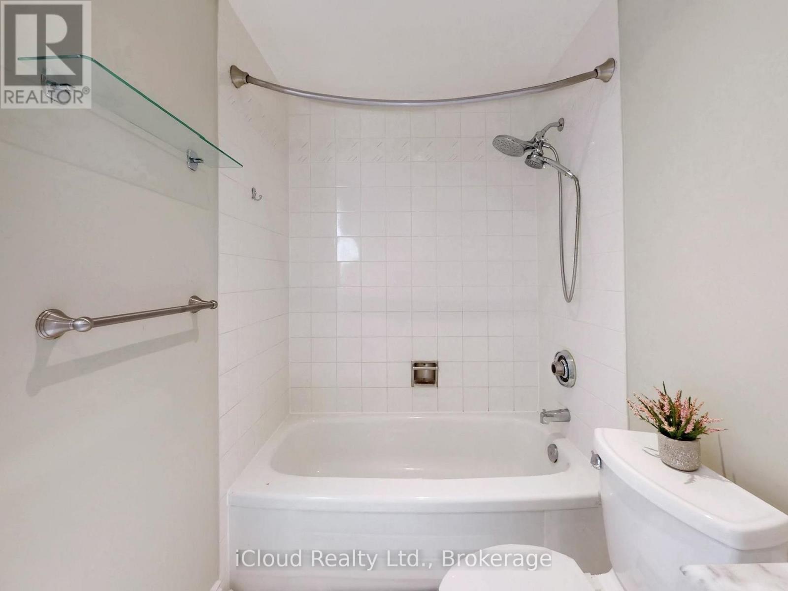 Ph10 - 50 Eglinton Avenue W, Mississauga, Ontario  L5R 3P5 - Photo 41 - W13056346