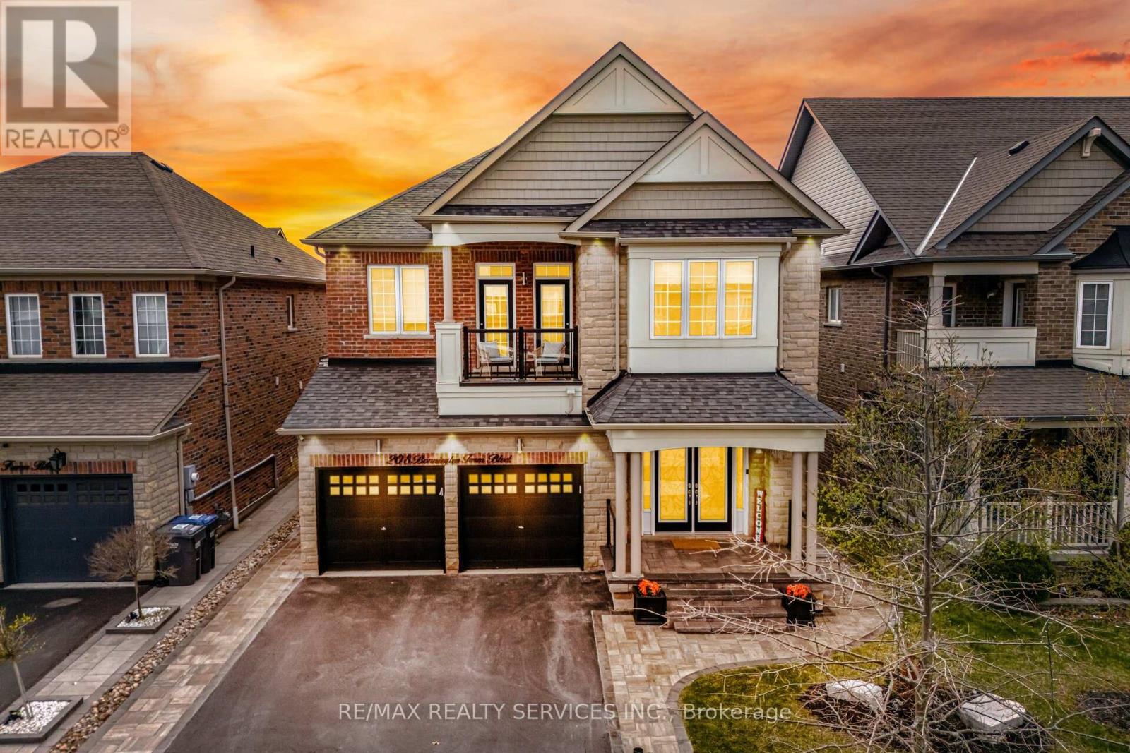 208 BONNIEGLEN FARM BOULEVARD, Caledon, Ontario