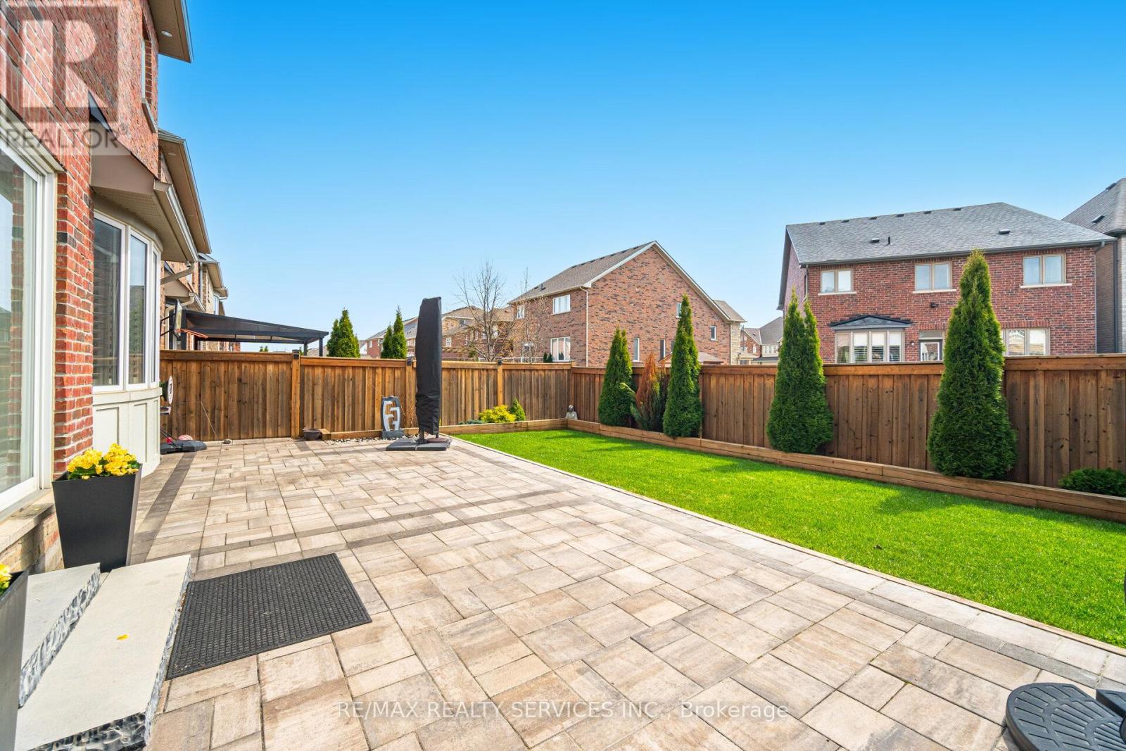 208 Bonnieglen Farm Boulevard, Caledon, Ontario  L7C 3Y3 - Photo 41 - W13056356