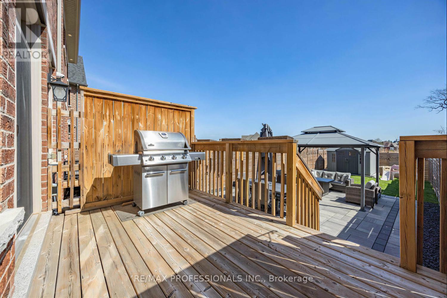 44 Oakmore Lane, Brampton, Ontario  L6Y 6H5 - Photo 30 - W13056372