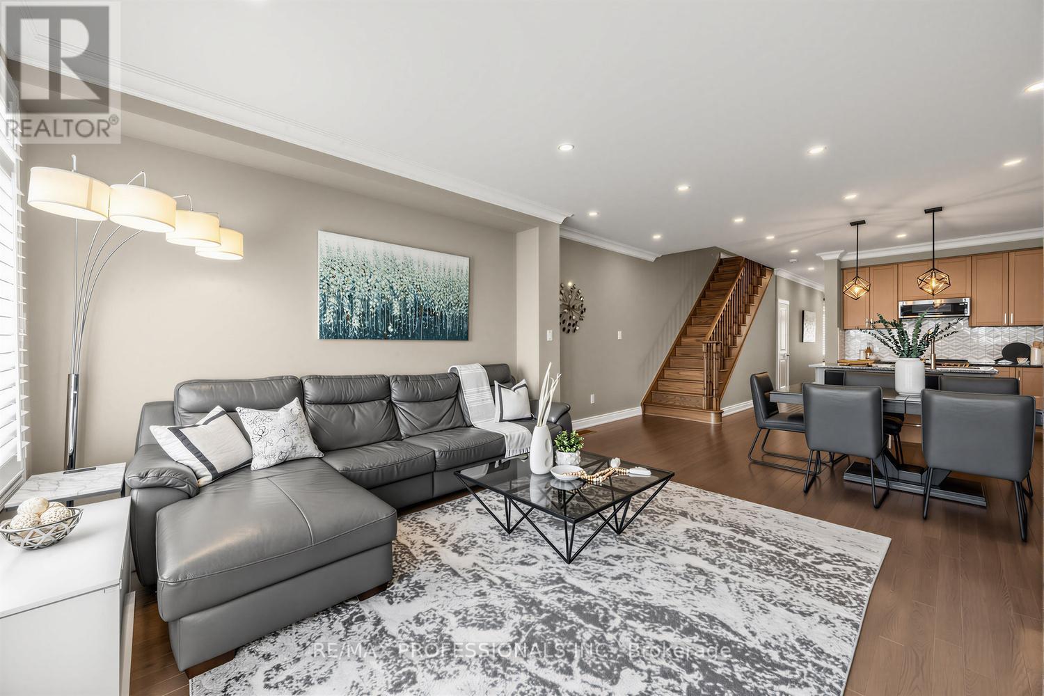 44 Oakmore Lane, Brampton, Ontario  L6Y 6H5 - Photo 9 - W13056372