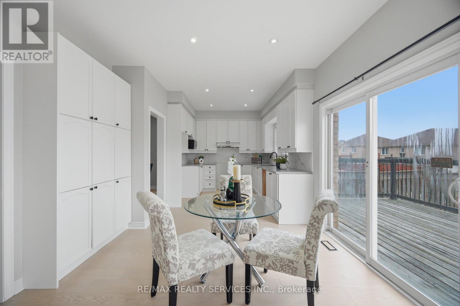 130 Yuile Court, Brampton, Ontario  L6Y 5J5 - Photo 15 - W13056382