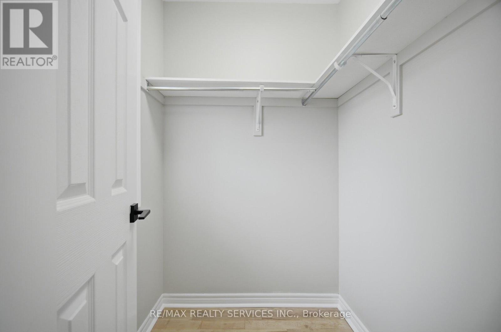 130 Yuile Court, Brampton, Ontario  L6Y 5J5 - Photo 32 - W13056382