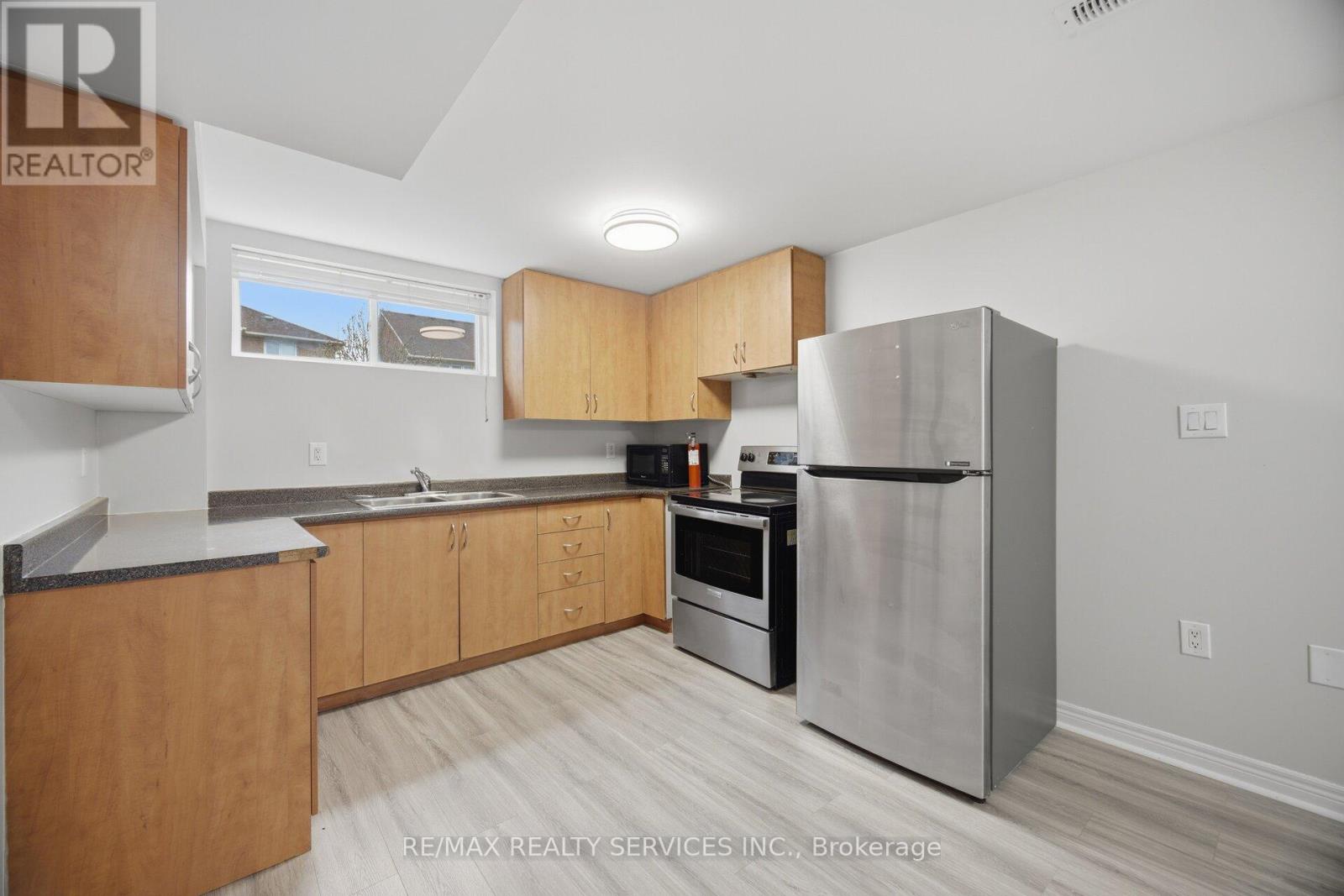 130 Yuile Court, Brampton, Ontario  L6Y 5J5 - Photo 41 - W13056382