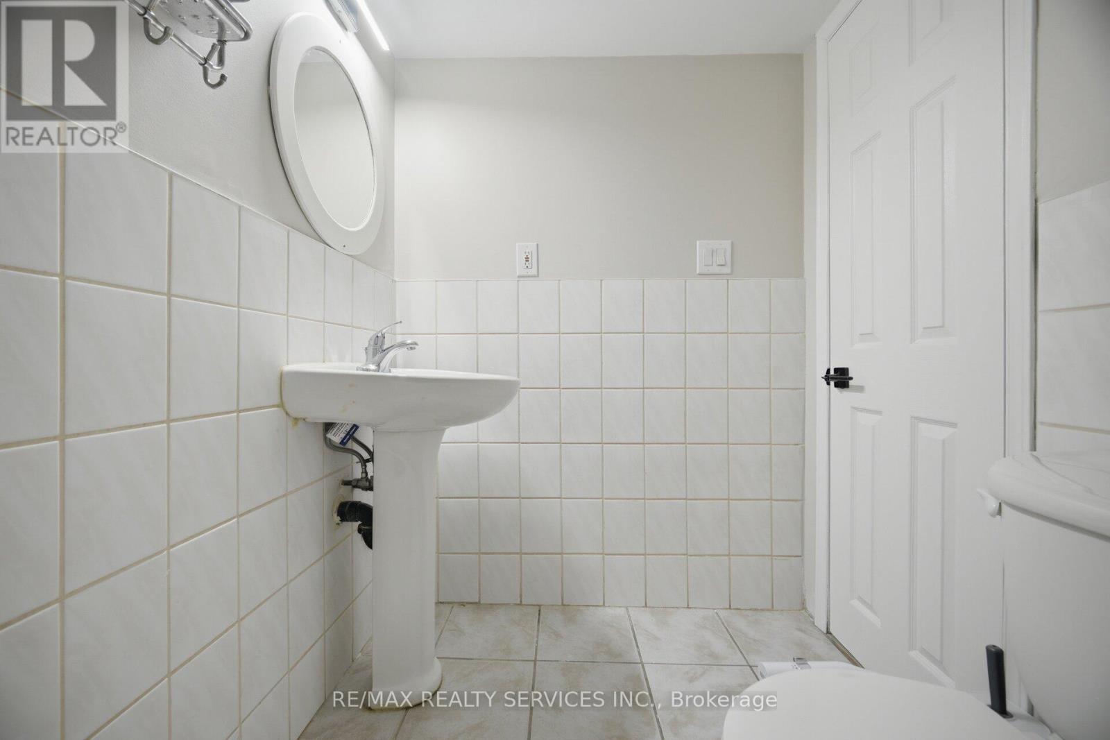 130 Yuile Court, Brampton, Ontario  L6Y 5J5 - Photo 45 - W13056382