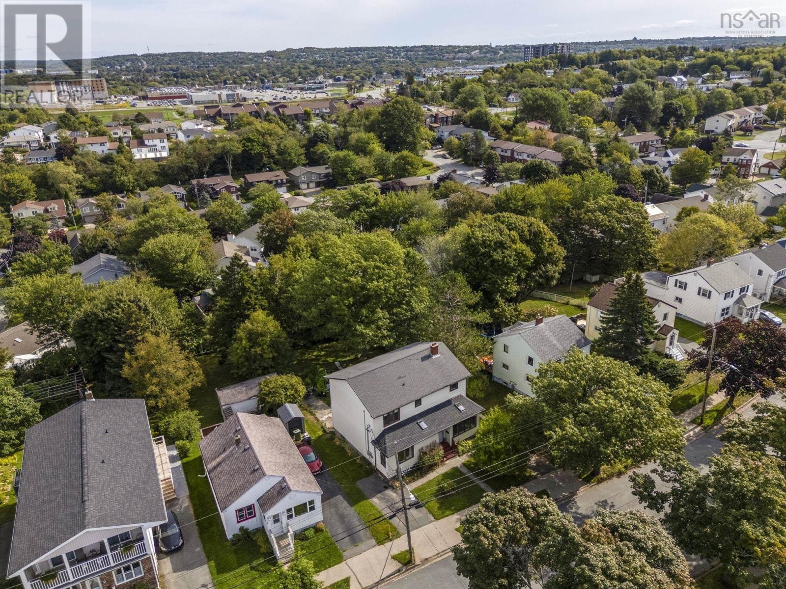 24 Joffre Street Se, Dartmouth, Nova Scotia  B2Y 3C8 - Photo 3 - 202608891