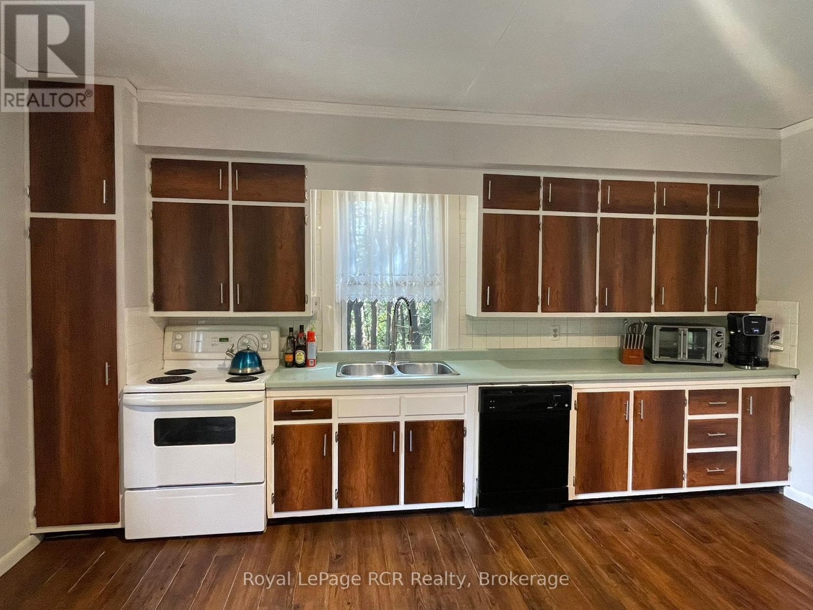 349427 4th Concession B, Grey Highlands, Ontario  N0C 1M0 - Photo 4 - X12358781