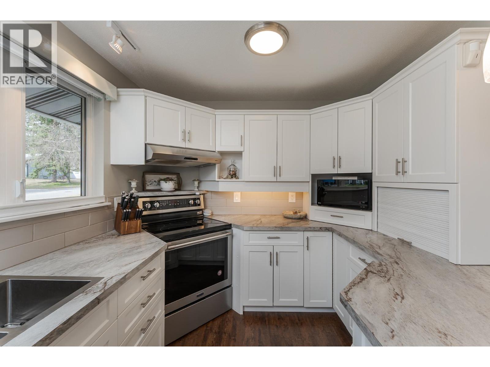 5522 Dalhousie Drive, Prince George, British Columbia  V2N 1Z9 - Photo 13 - R3117222