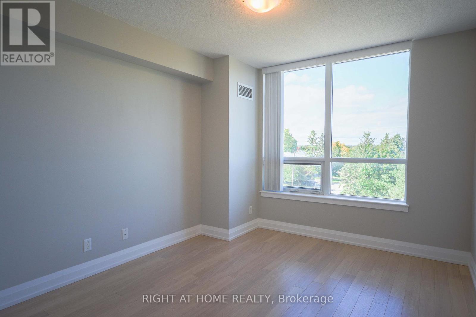 621 - 370 Highway 7 E, Richmond Hill, Ontario  L4B 0C4 - Photo 4 - N12875586