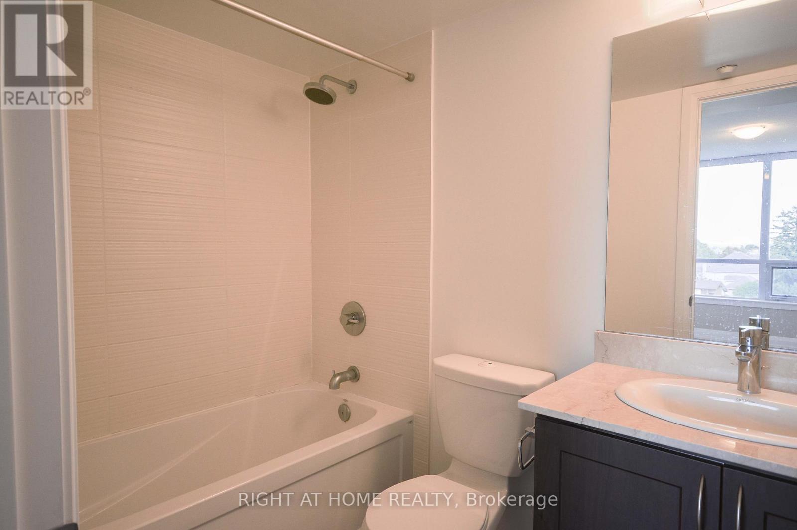 621 - 370 Highway 7 E, Richmond Hill, Ontario  L4B 0C4 - Photo 7 - N12875586