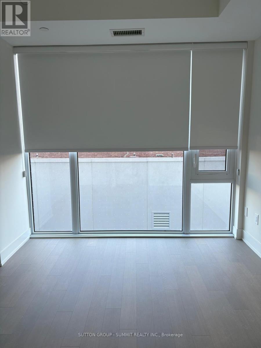 410 - 322 Dupont Street, Toronto, Ontario  M5R 1V9 - Photo 14 - W12990760